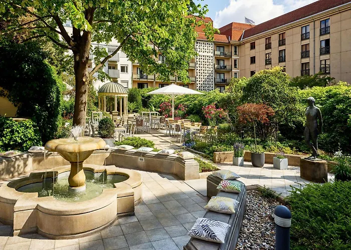 The Westin Grand Berlin Otel